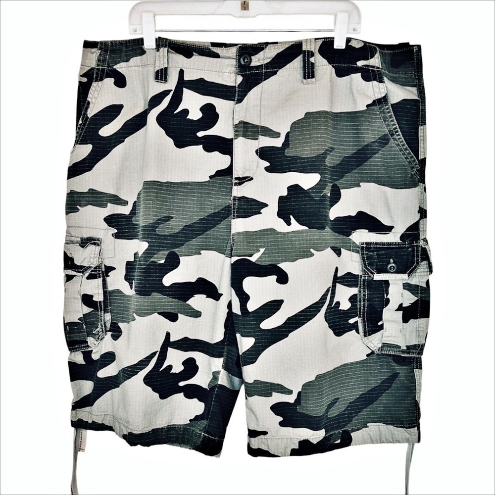 Smoke Rise Cargo Shorts Camo 44 XXL Gray Green Ripstop Streetwear Skater VTG Y2K